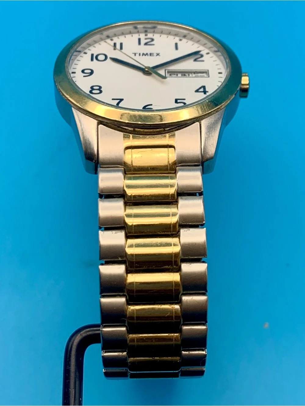 TIMEX Men’s 2012 Quartz Wristwatch Indiglo Easy Read Day Date Works New Battery